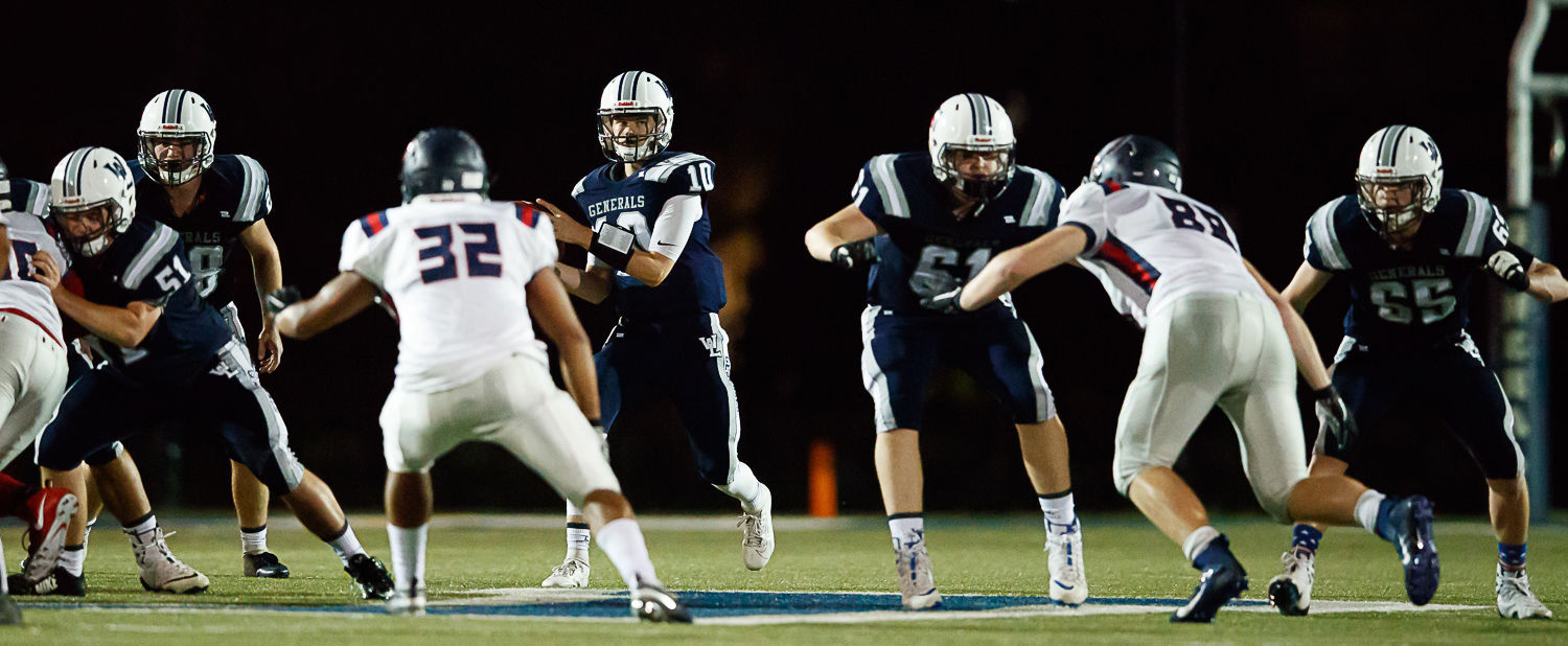 W-L football 7